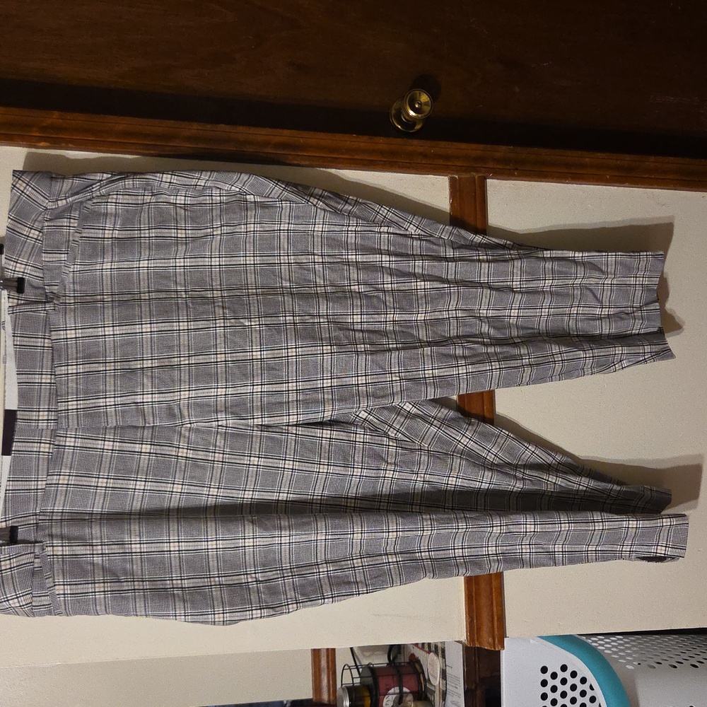 Ava & Viv Black and White Striped Pants